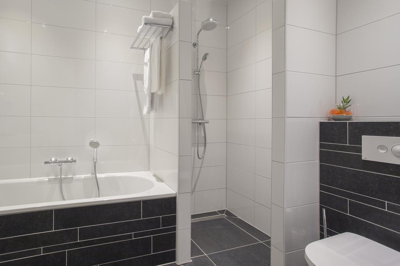 Hotel Bladel Экстерьер фото