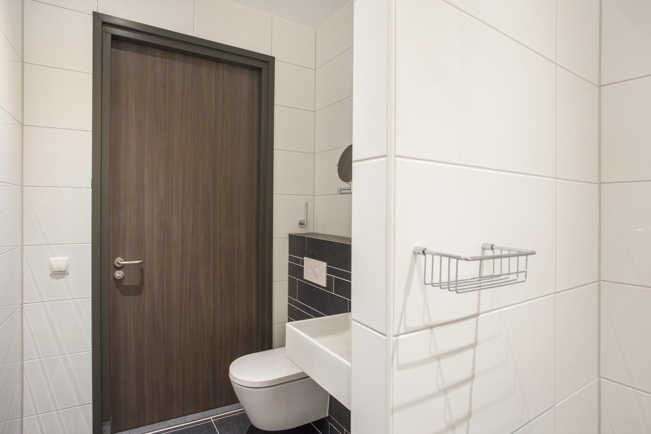Hotel Bladel Экстерьер фото
