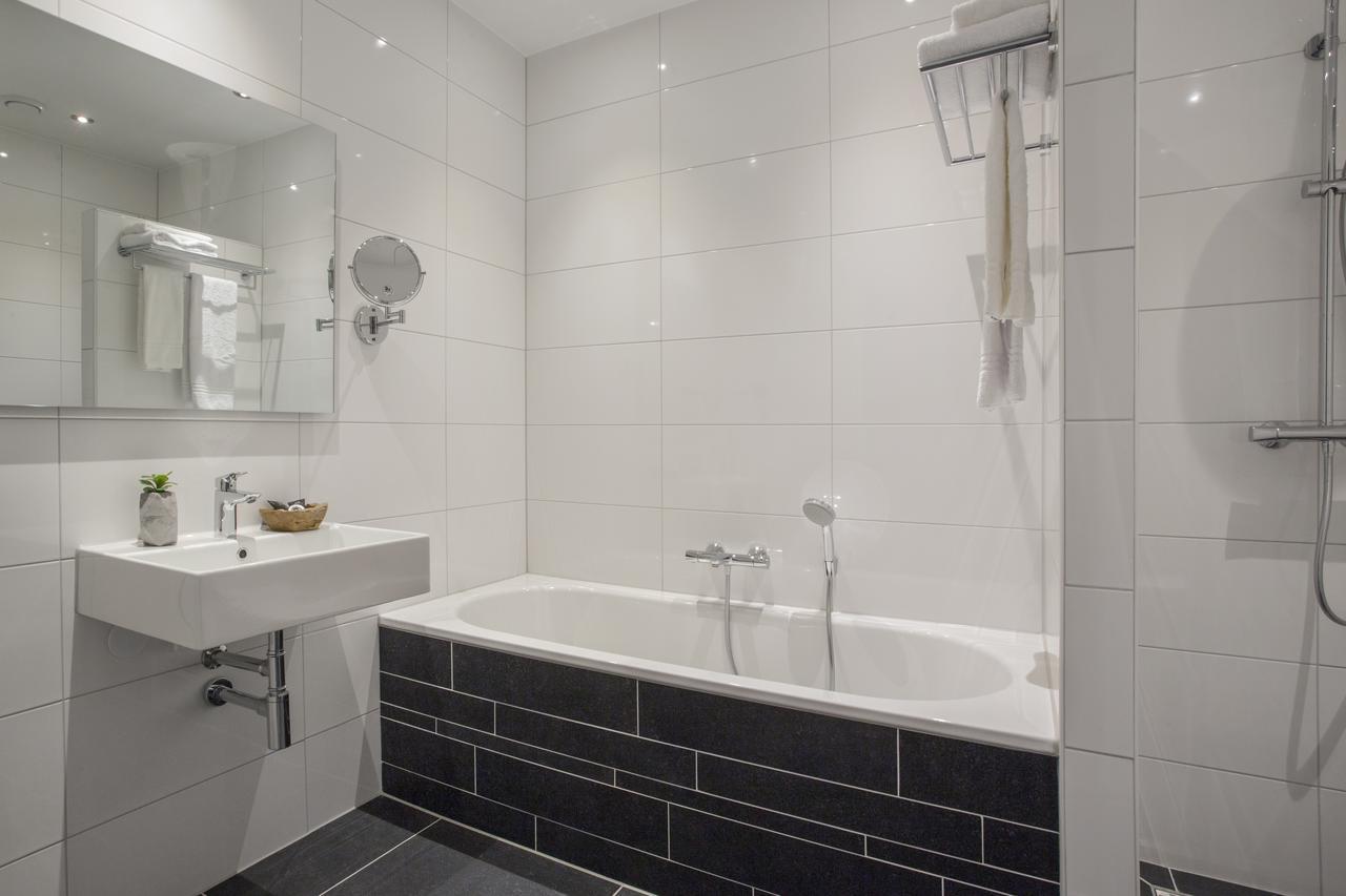 Hotel Bladel Экстерьер фото
