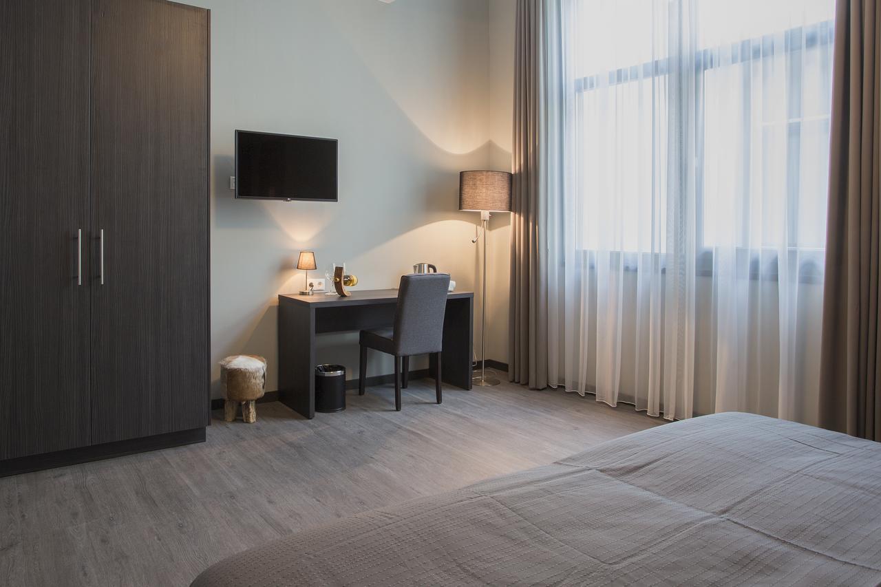 Hotel Bladel Экстерьер фото